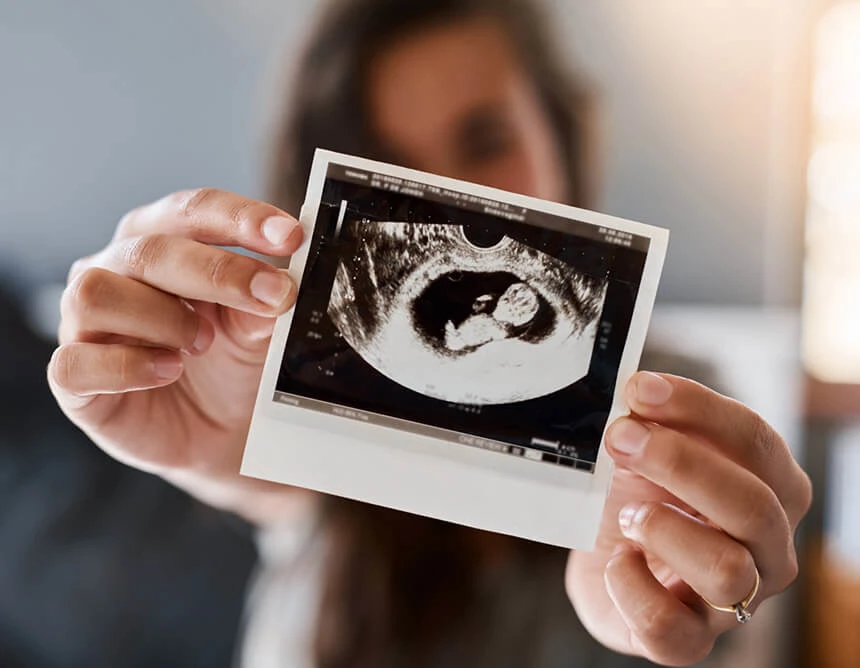 Kiedy robić pierwsze USG ciąży? Obwiązkowe badanie wykonuje się w 11-14 tygodniu.
