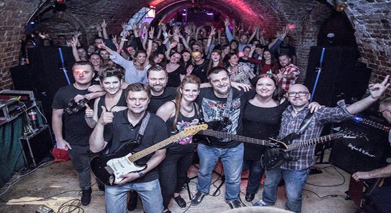 Medi-COVER Band