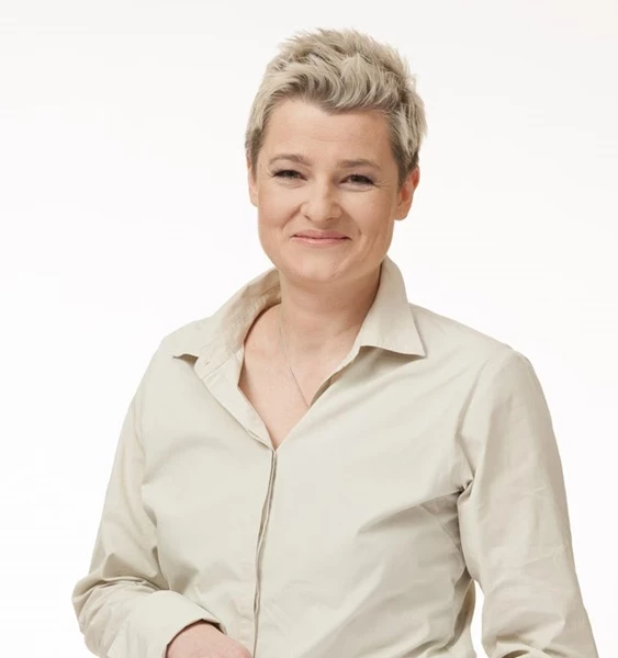 dr Monika Molenda - Dąbrowska