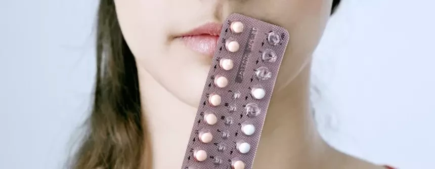 Jak należy stosować tabletki antykoncepcyjne. Co zrobić, kiedy zapomnimy o&nbsp;pigułce?