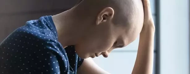 Kazdy chory przechodzi etapy akceptacji choroby notworowej.